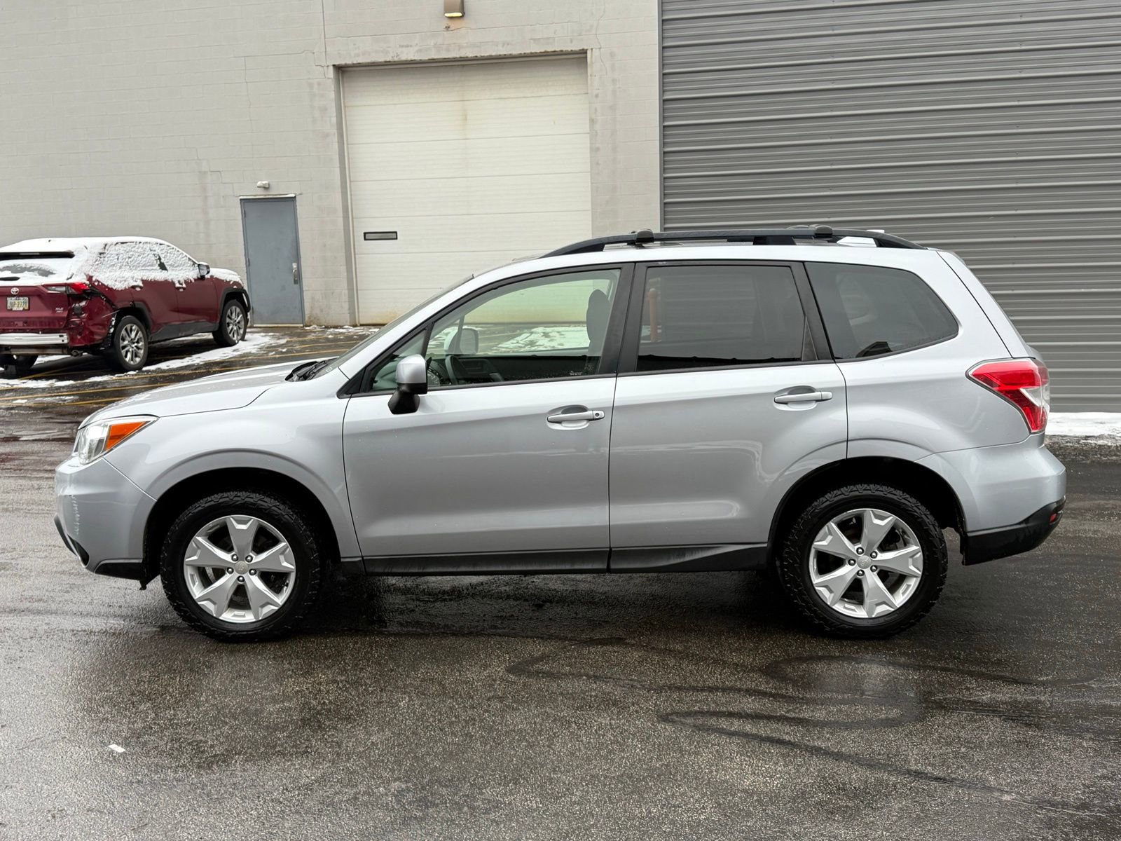 Used 2016 Subaru Forester 2.5i Premium w/ Popular Package #2 image 6