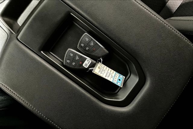Used 2025 Chevrolet Silverado 1500 LT w/ Work Truck Package AWD/4WD image 37