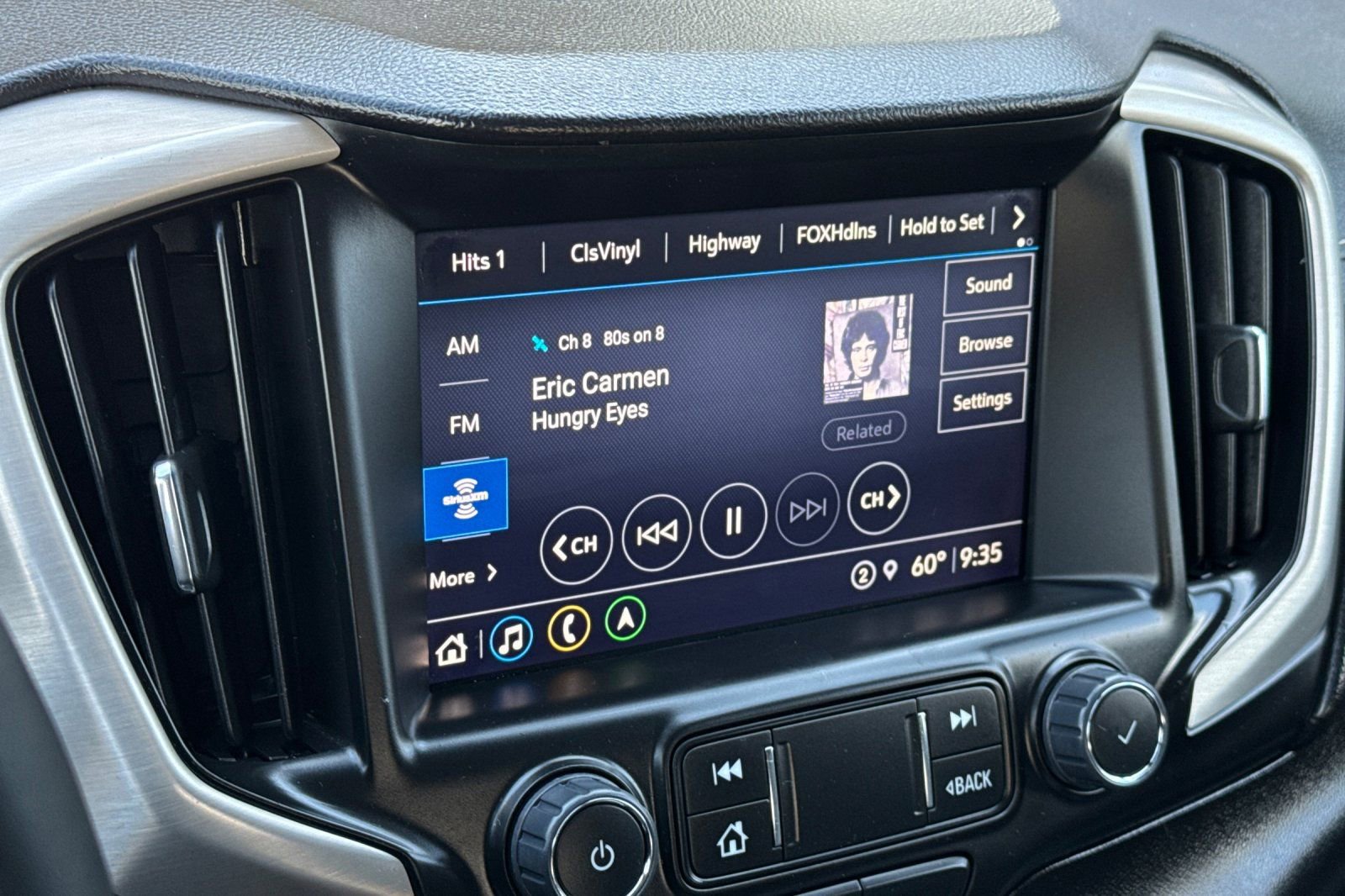 Used 2023 GMC Terrain Denali w/ Denali Premium Package AWD/4WD image 19