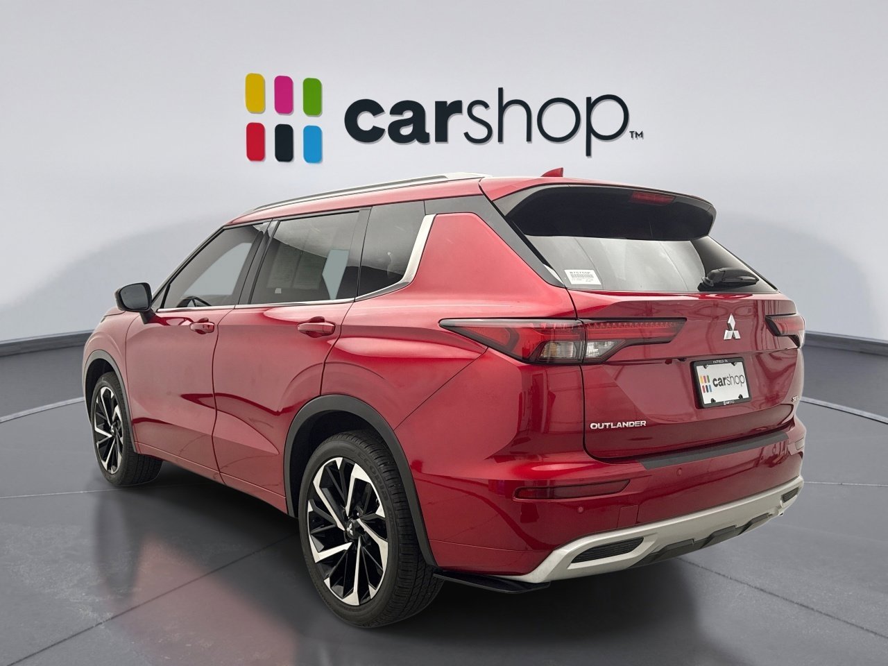 Used 2024 Mitsubishi Outlander SEL image 3