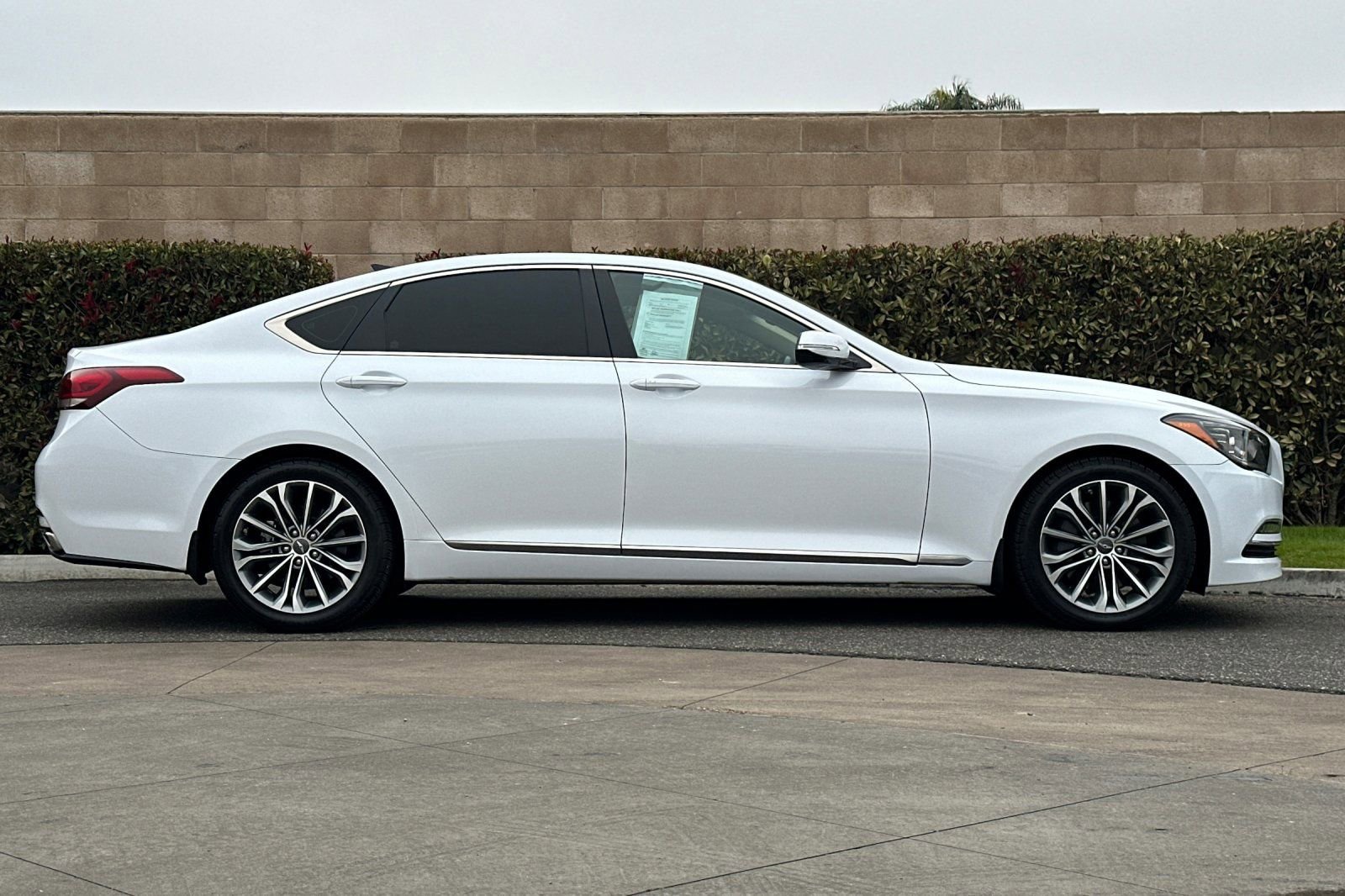 Used 2016 Hyundai Genesis 3.8 w/ Option Group 02 image 3