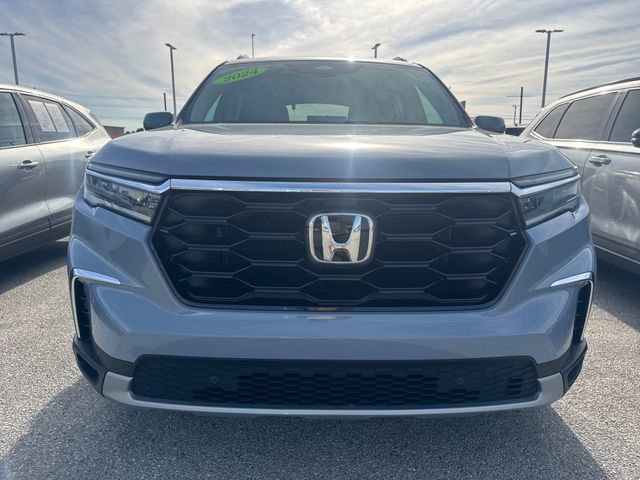 Used 2024 Honda Pilot Touring image 21