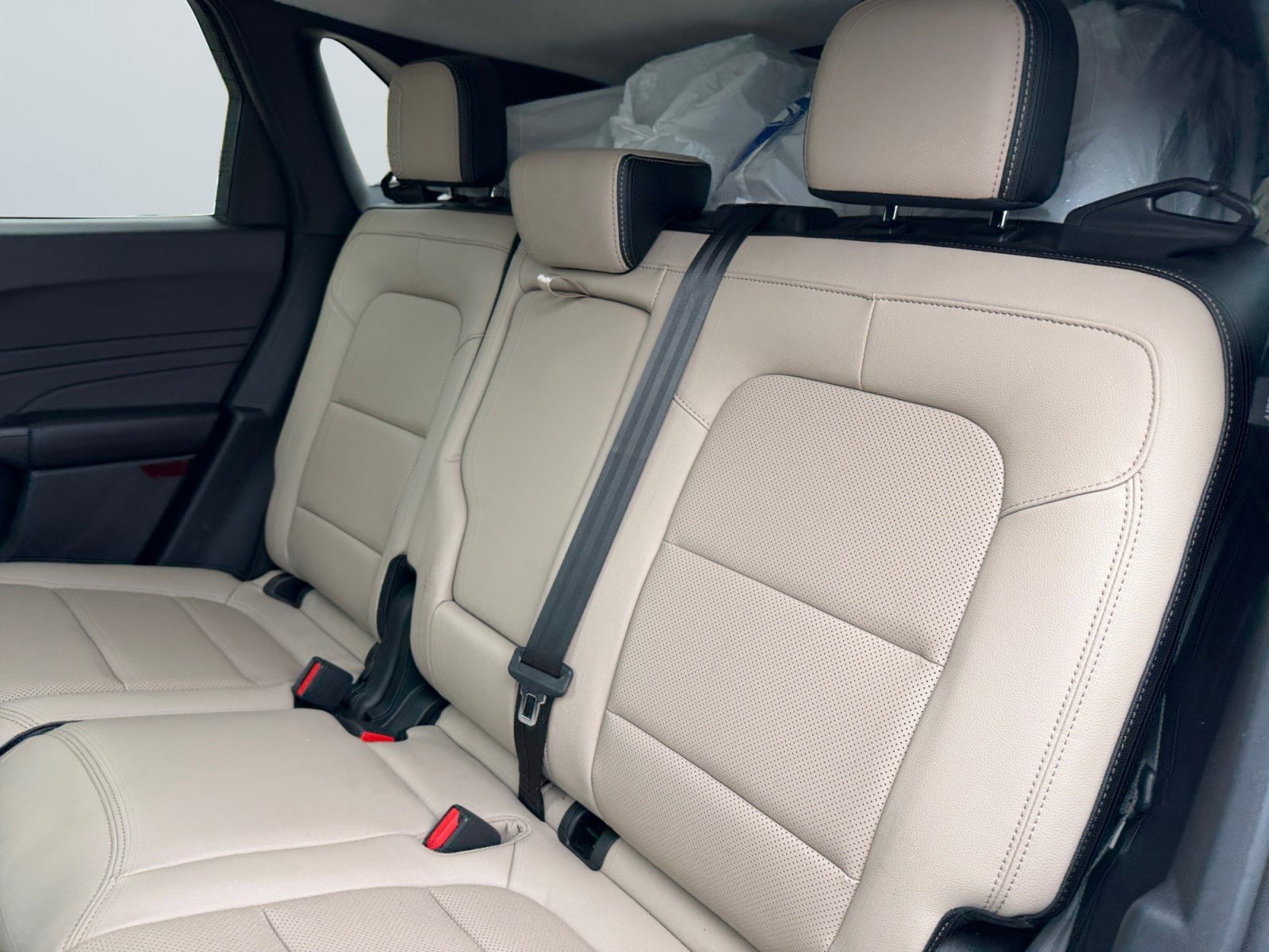 Used 2022 Ford Escape Titanium image 15