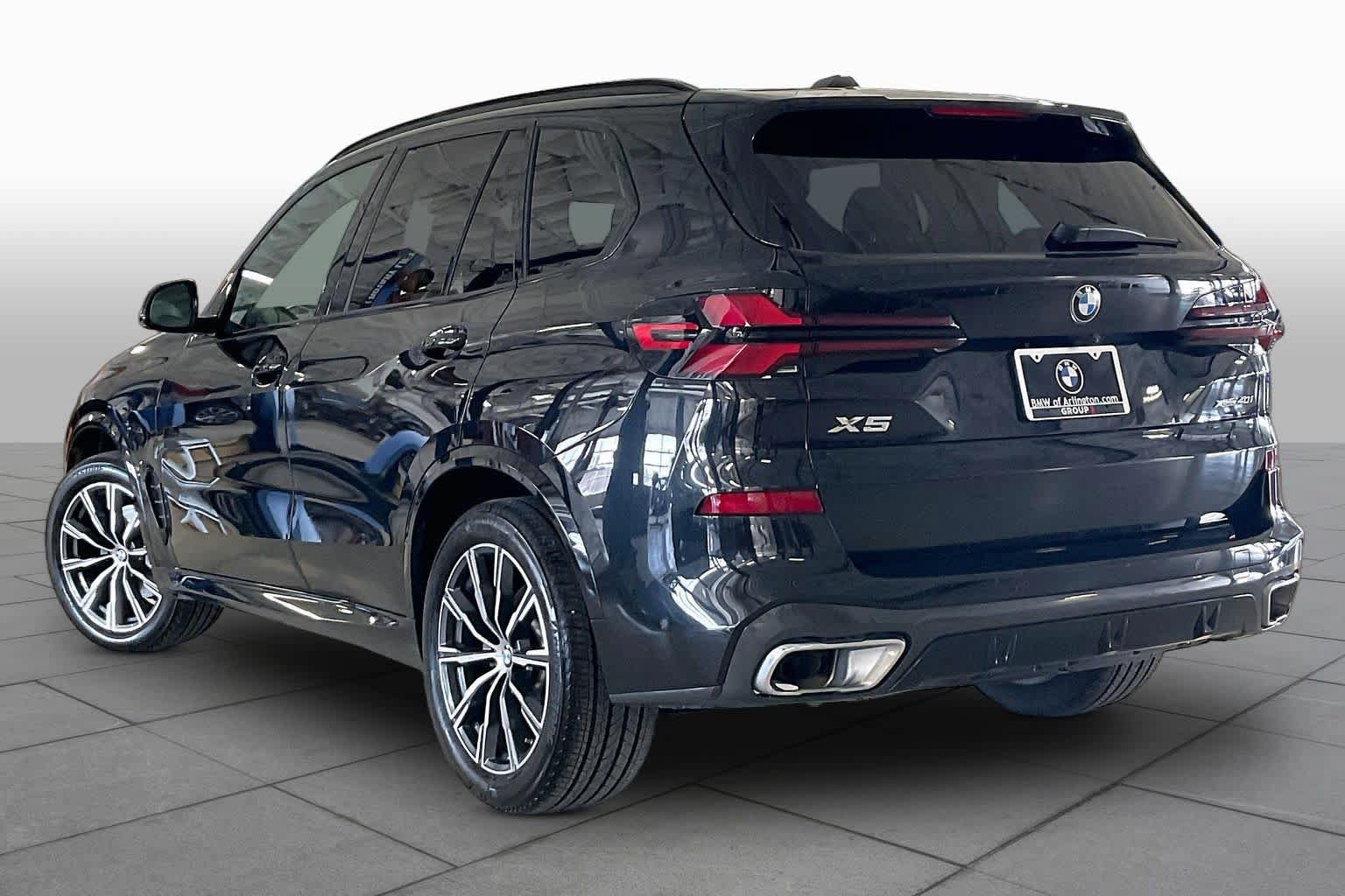 Used 2026 BMW X5 xDrive40i AWD/4WD image 11