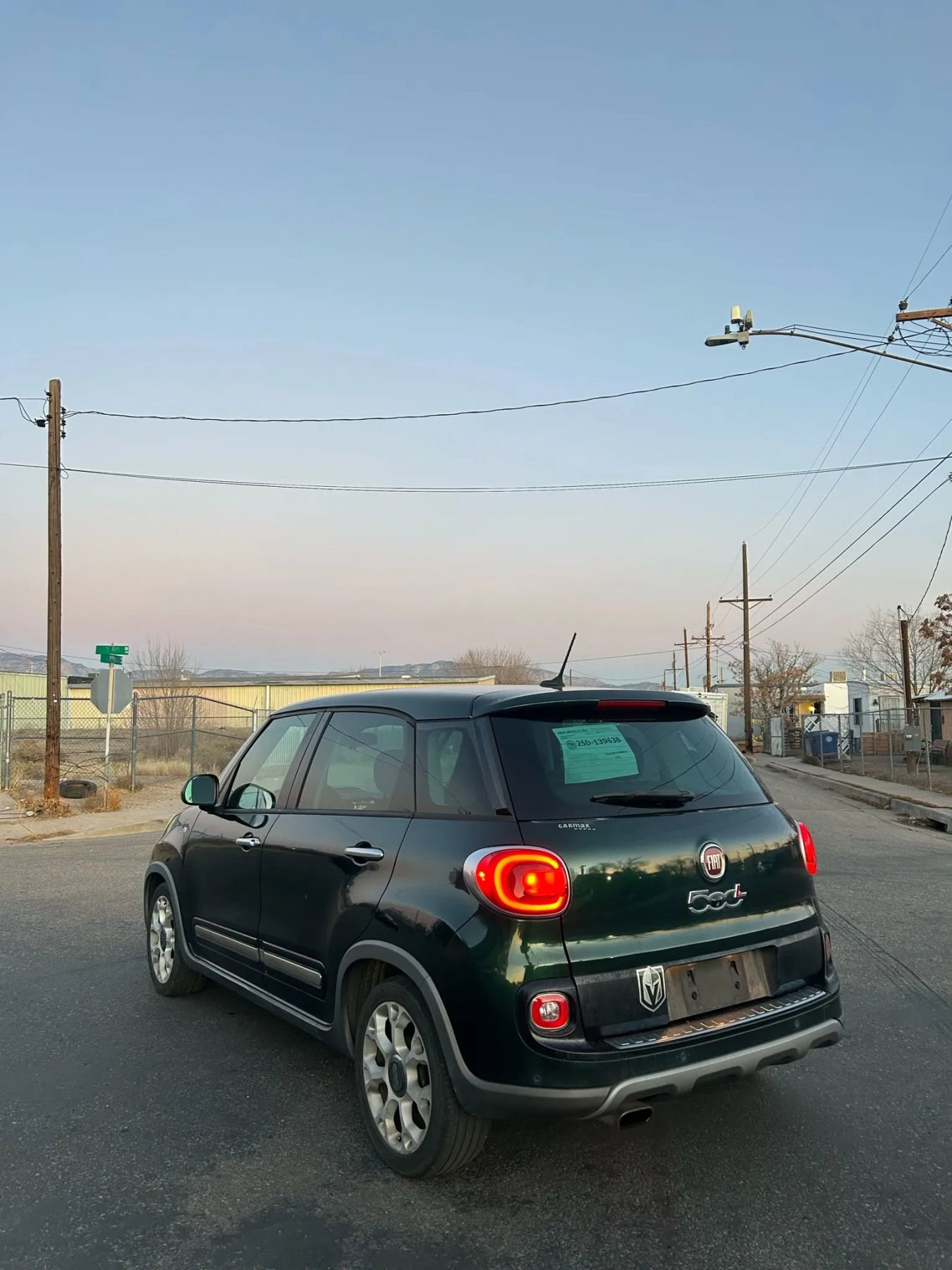 Used 2014 FIAT 500L Trekking w/ Popular Equipment Group FWD image 3