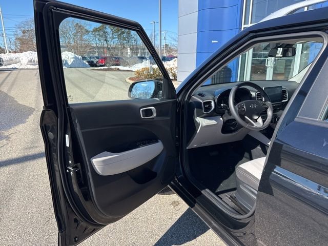 Certified 2026 Hyundai Venue SEL image 10