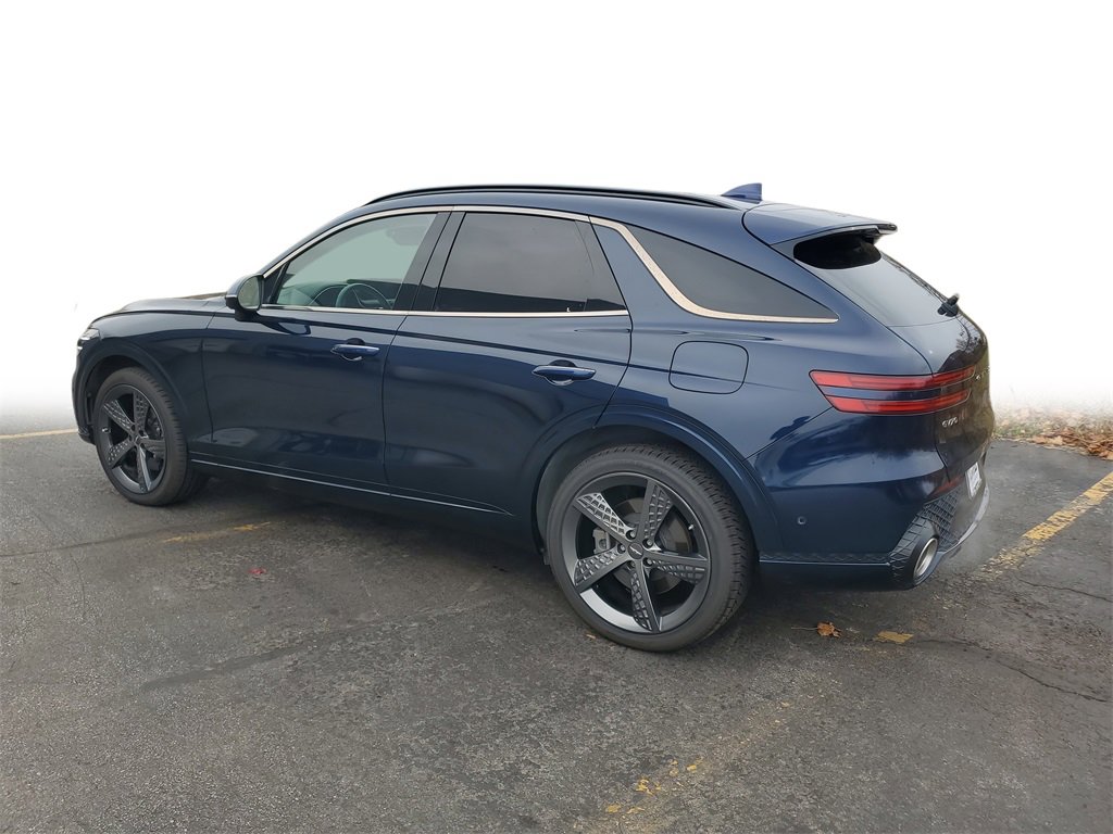 Used 2022 Genesis GV70 3.5T Sport w/ Sport Prestige Package image 5