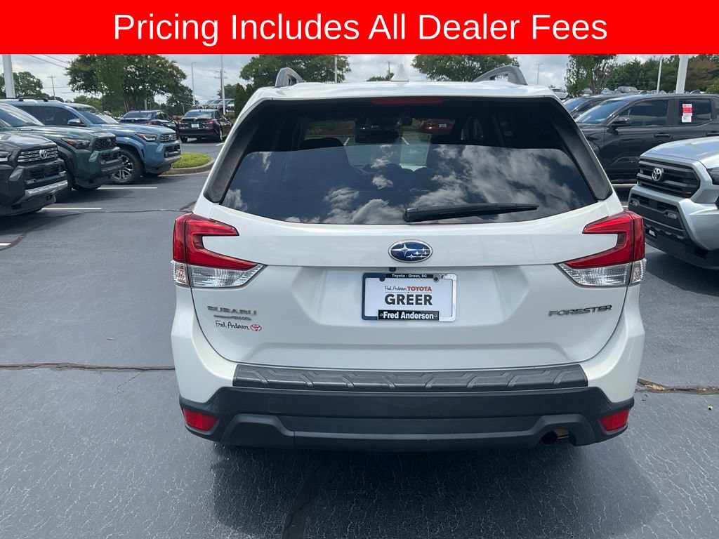 Used 2019 Subaru Forester Premium AWD/4WD image 16
