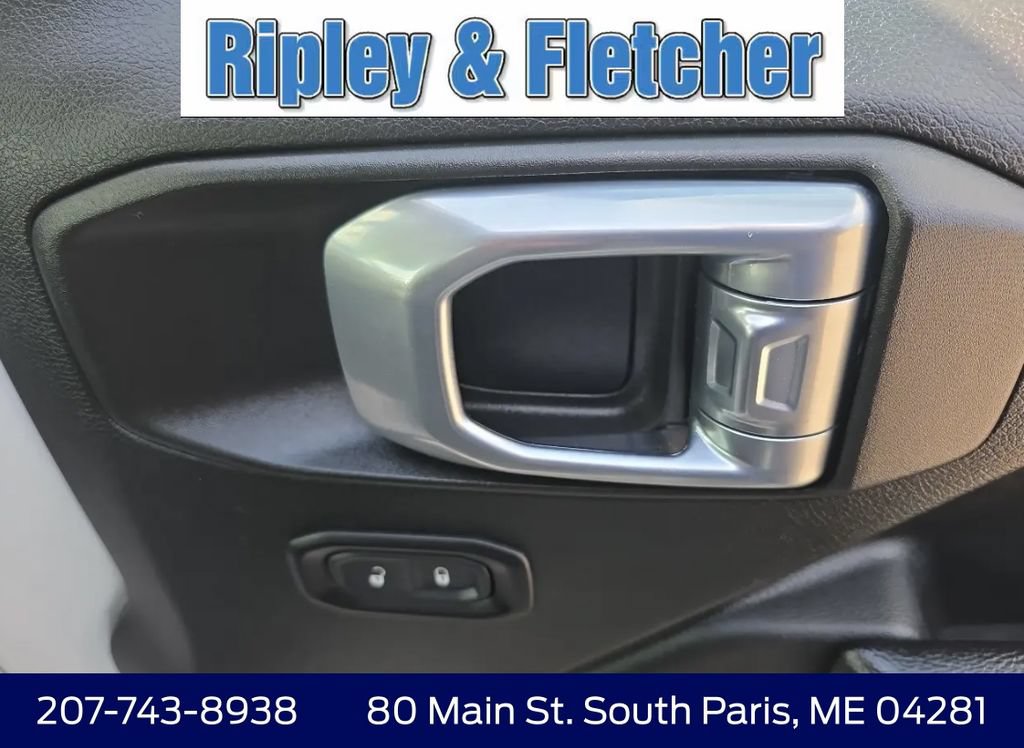 Used 2021 Jeep Gladiator Rubicon w/ Cold Weather Group AWD/4WD image 14