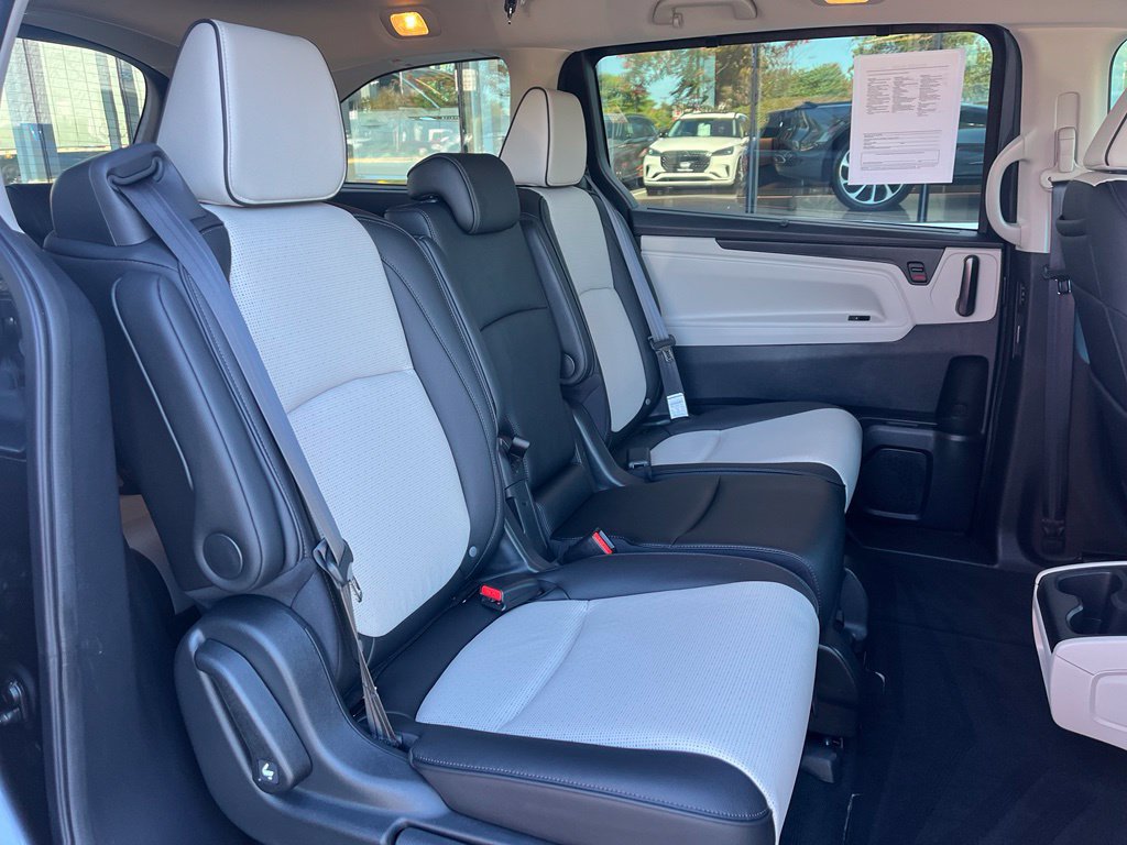 Used 2026 Honda Odyssey Elite image 19