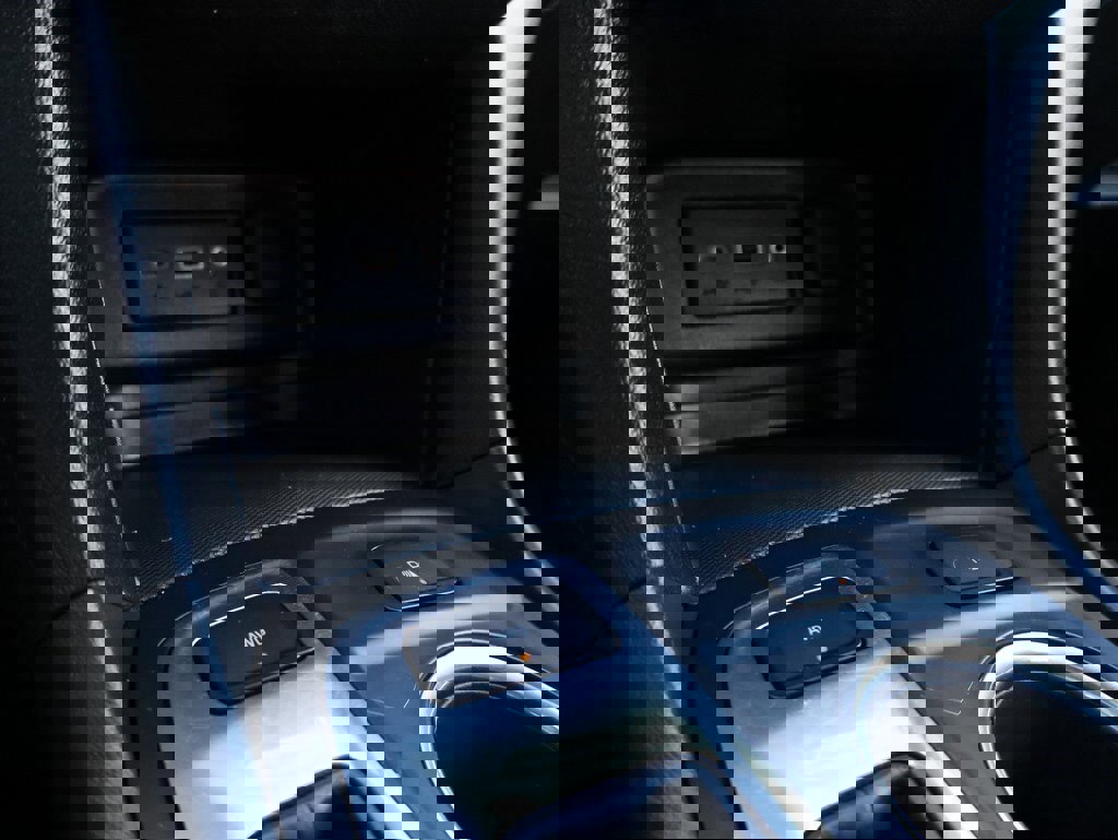 Used 2024 Chevrolet Equinox LT image 39