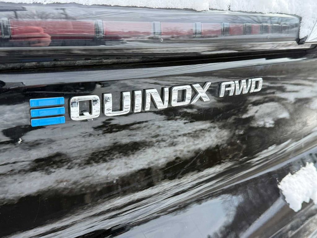 Used 2025 Chevrolet Equinox EV LT w/ Convenience Package image 22