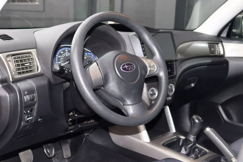 Used 2010 Subaru Forester 2.5X image 13