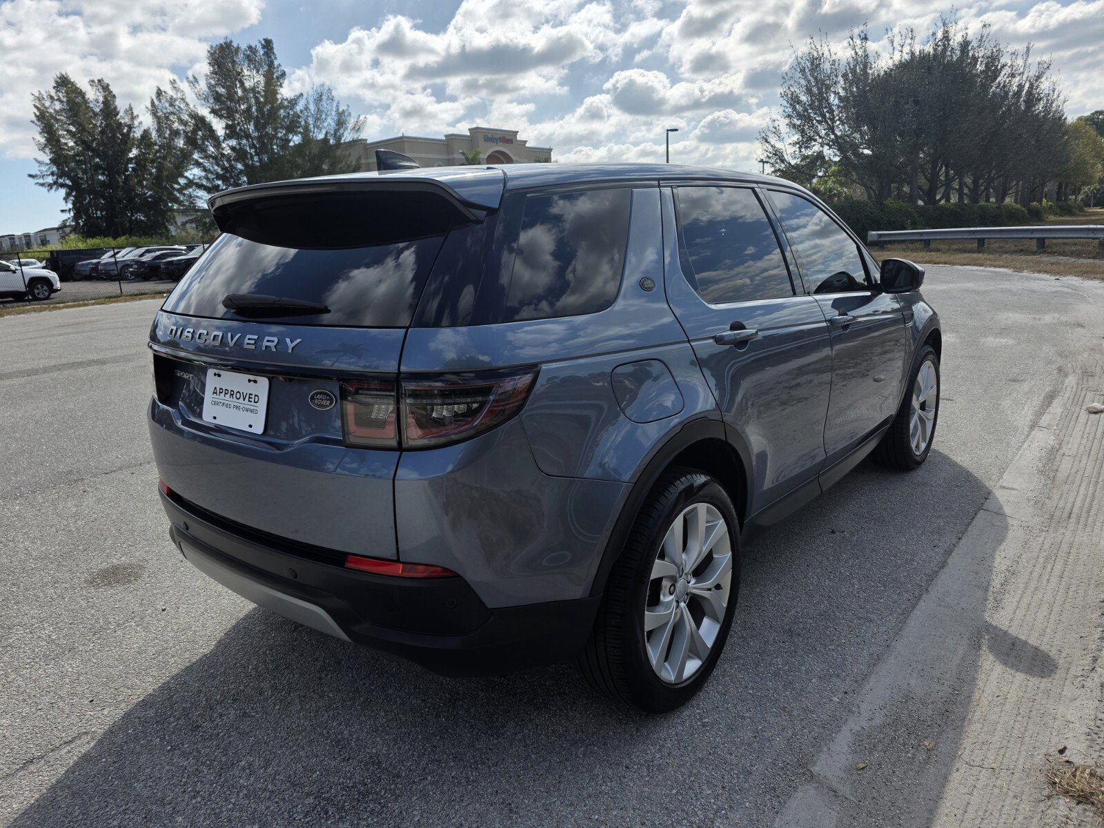 Certified 2023 Land Rover Discovery Sport SE image 24