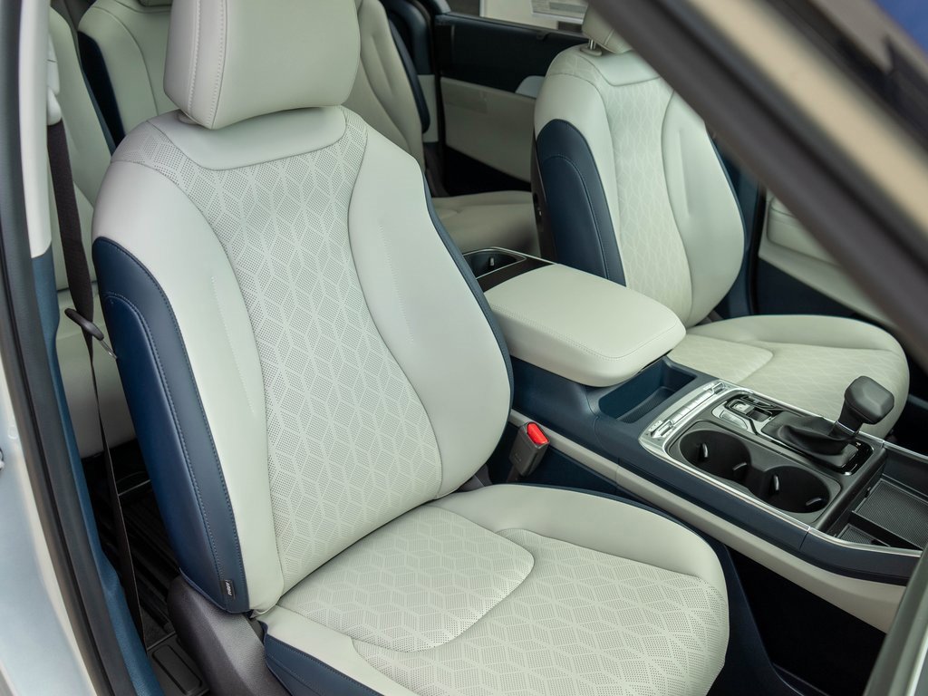 New 2026 Kia Carnival SX w/ SX Dark Edition Package image 9