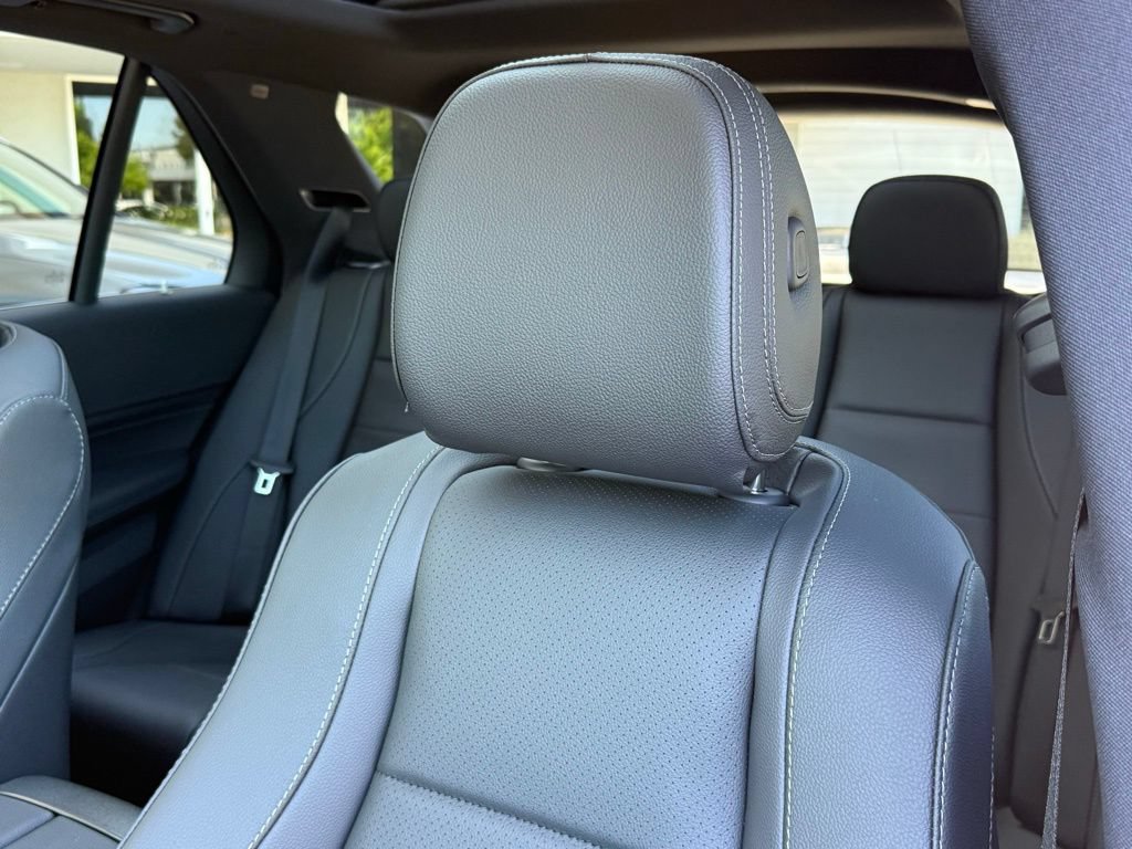New 2026 Mercedes-Benz GLE 450 4MATIC image 3
