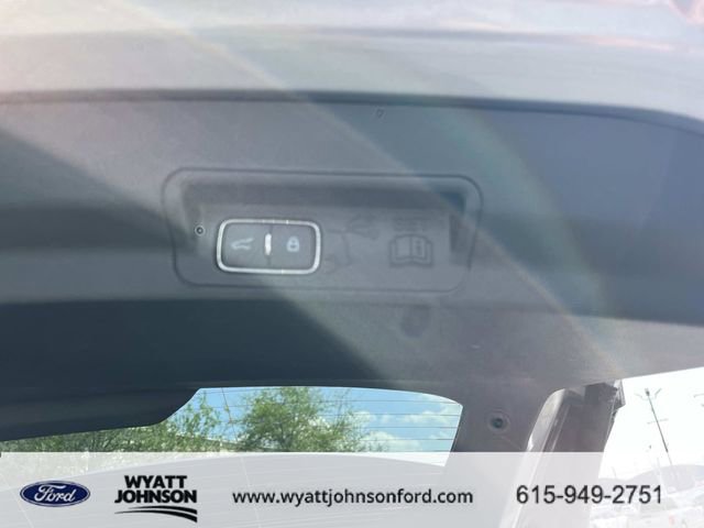 Certified 2024 Ford Explorer XLT RWD image 13