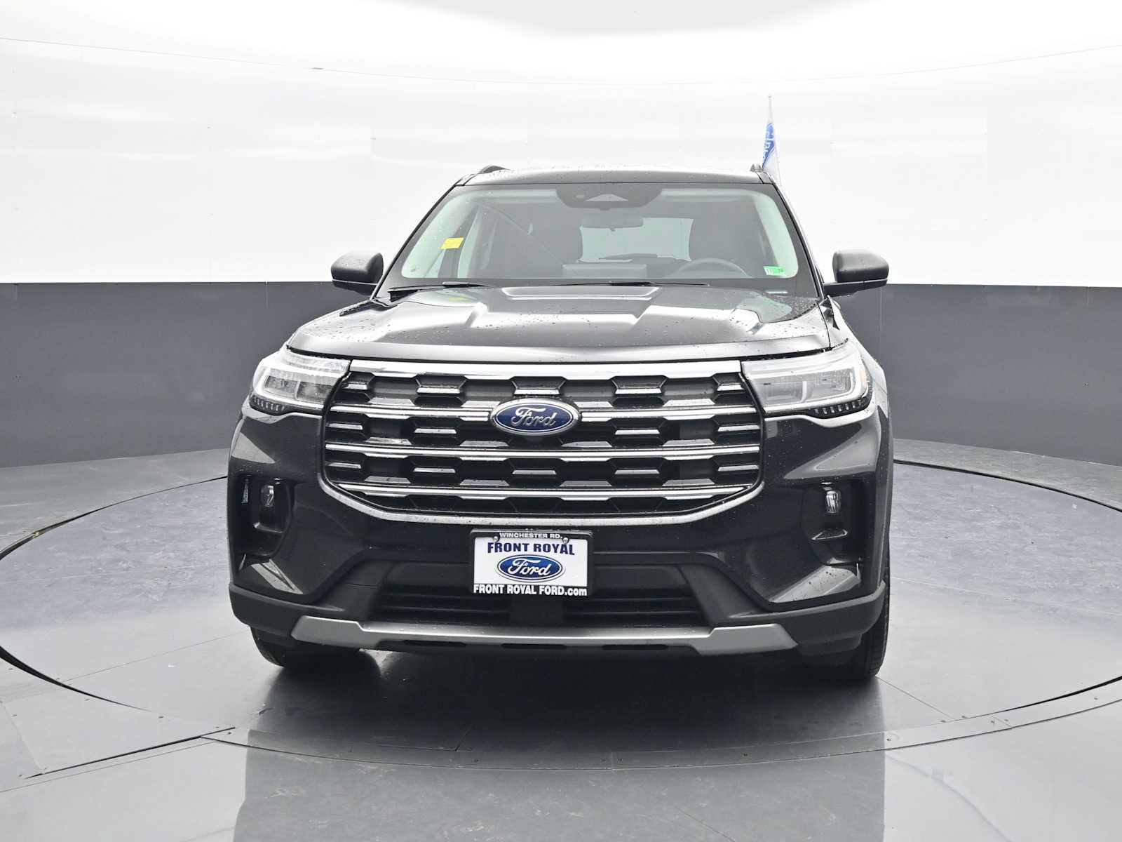 New 2026 Ford Explorer Active w/ Active Comfort Package AWD/4WD image 3