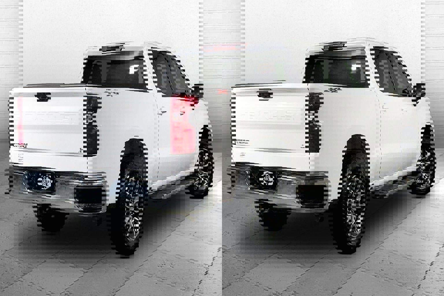 Used 2023 Chevrolet Silverado 1500 LT image 13