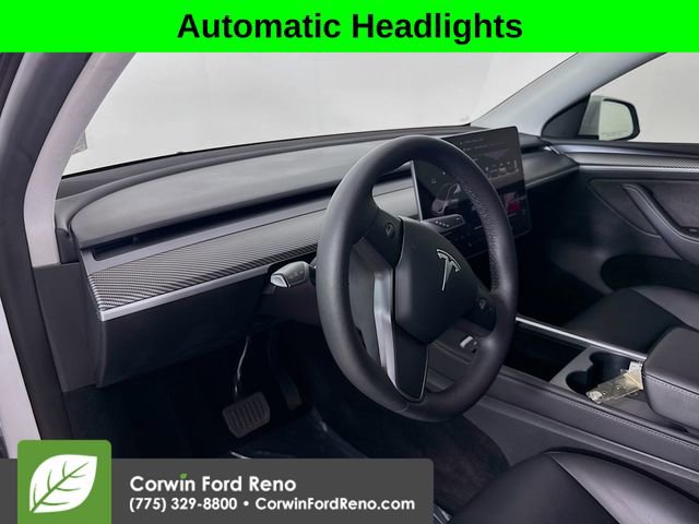 Used 2023 Tesla Model Y Long Range image 9