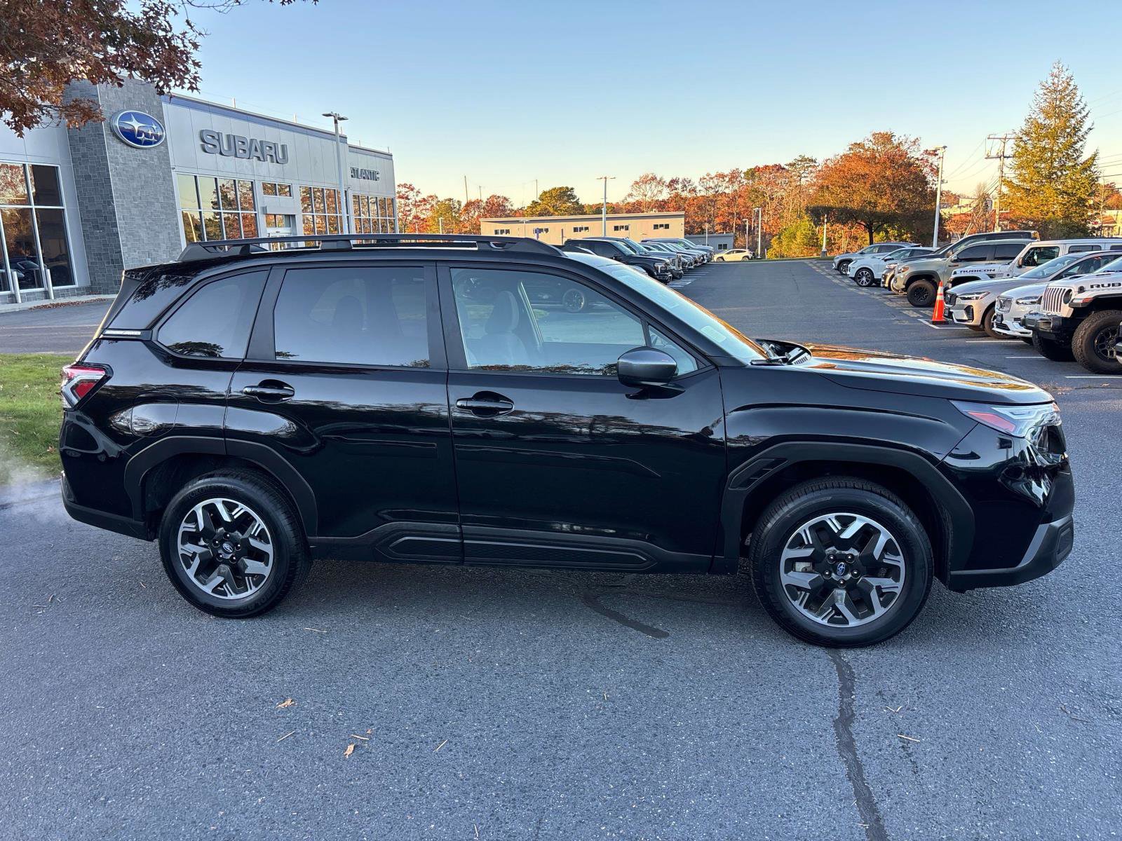 Certified 2025 Subaru Forester Premium image 2