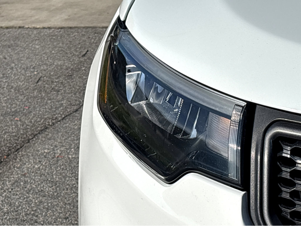 Used 2023 Jeep Compass Trailhawk image 19