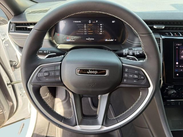 New 2026 Jeep Grand Cherokee L Laredo image 18