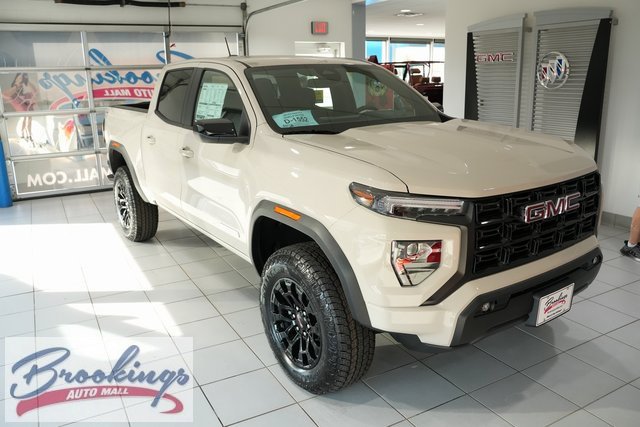 New 2026 GMC Canyon Elevation w/ Convenience Package