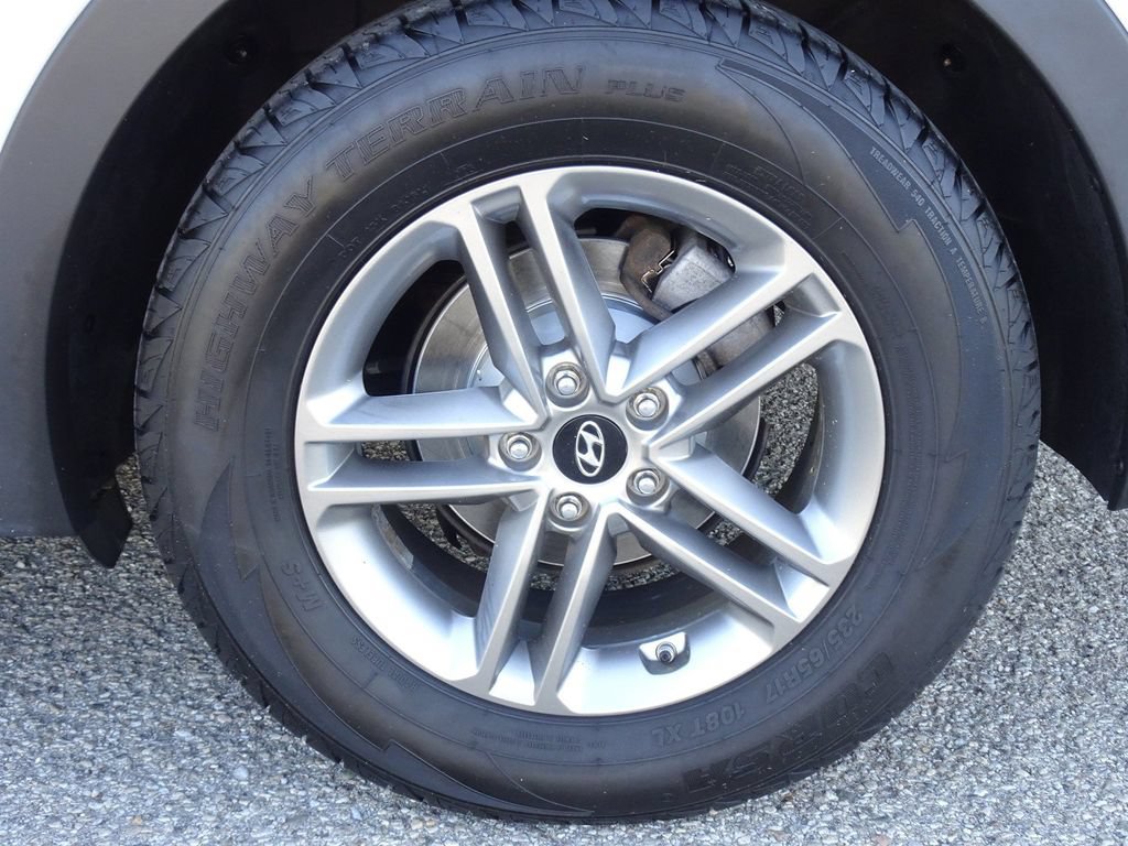 Used 2018 Hyundai Santa Fe Sport w/ 2.4L Value Package 02 FWD image 22