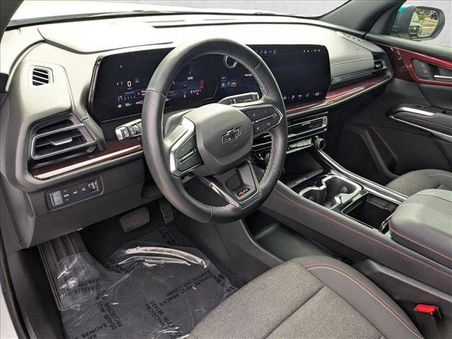 Used 2024 Chevrolet Traverse Z71 image 10