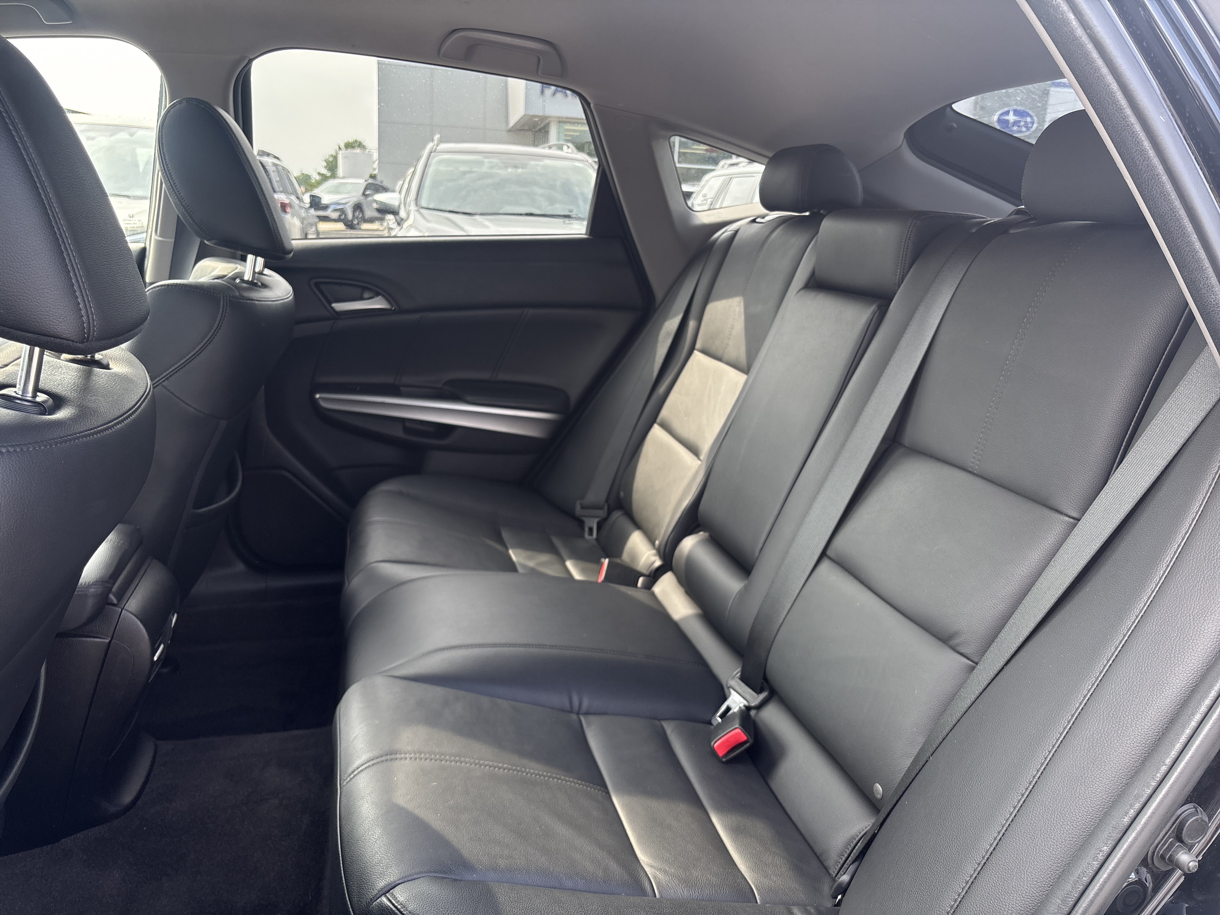 Used 2015 Honda Crosstour EX-L image 29