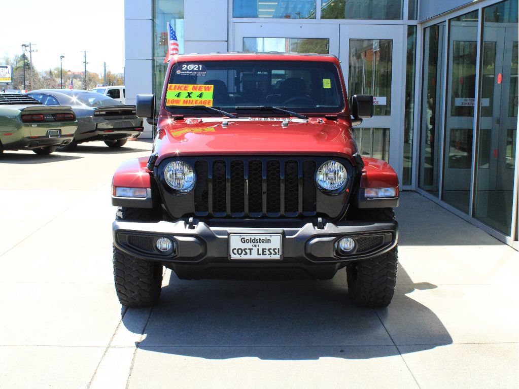 Certified 2021 Jeep Gladiator Sport AWD/4WD image 2