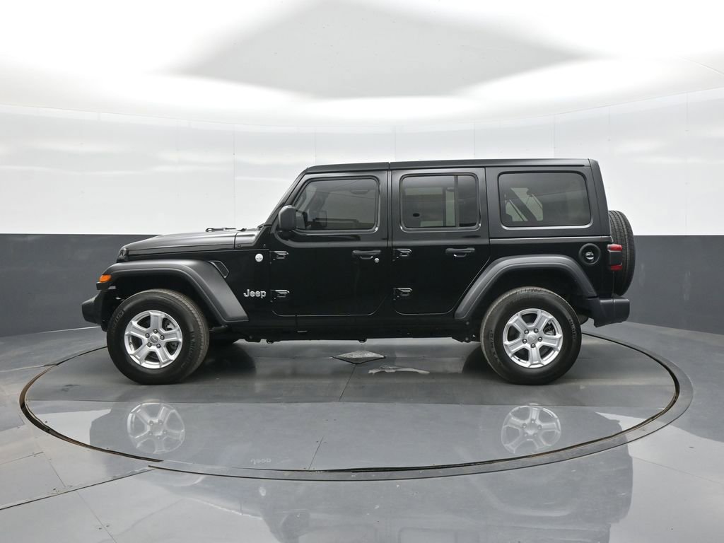 Used 2021 Jeep Wrangler Unlimited Sport AWD/4WD image 4