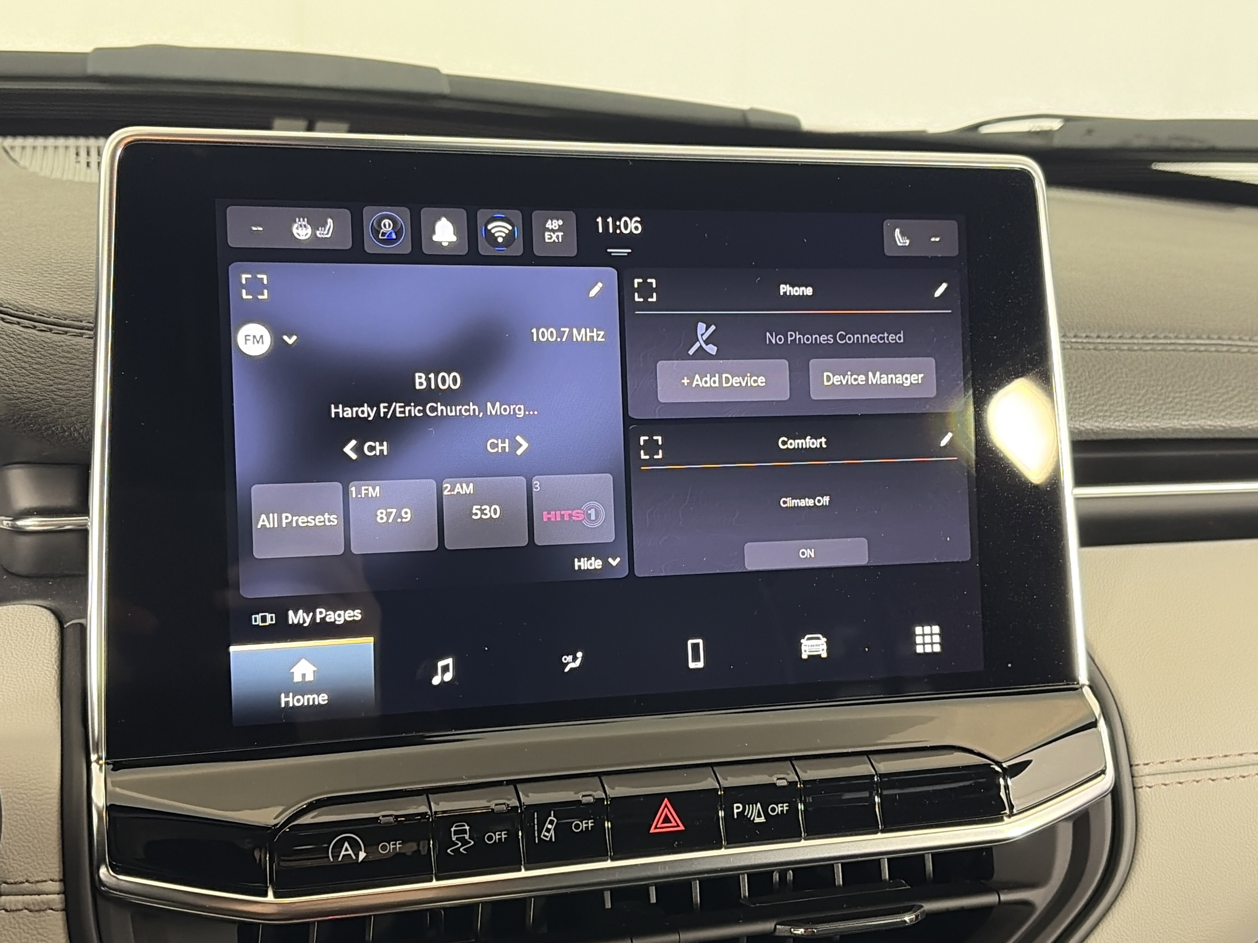 Used 2025 Jeep Compass Limited AWD/4WD image 18