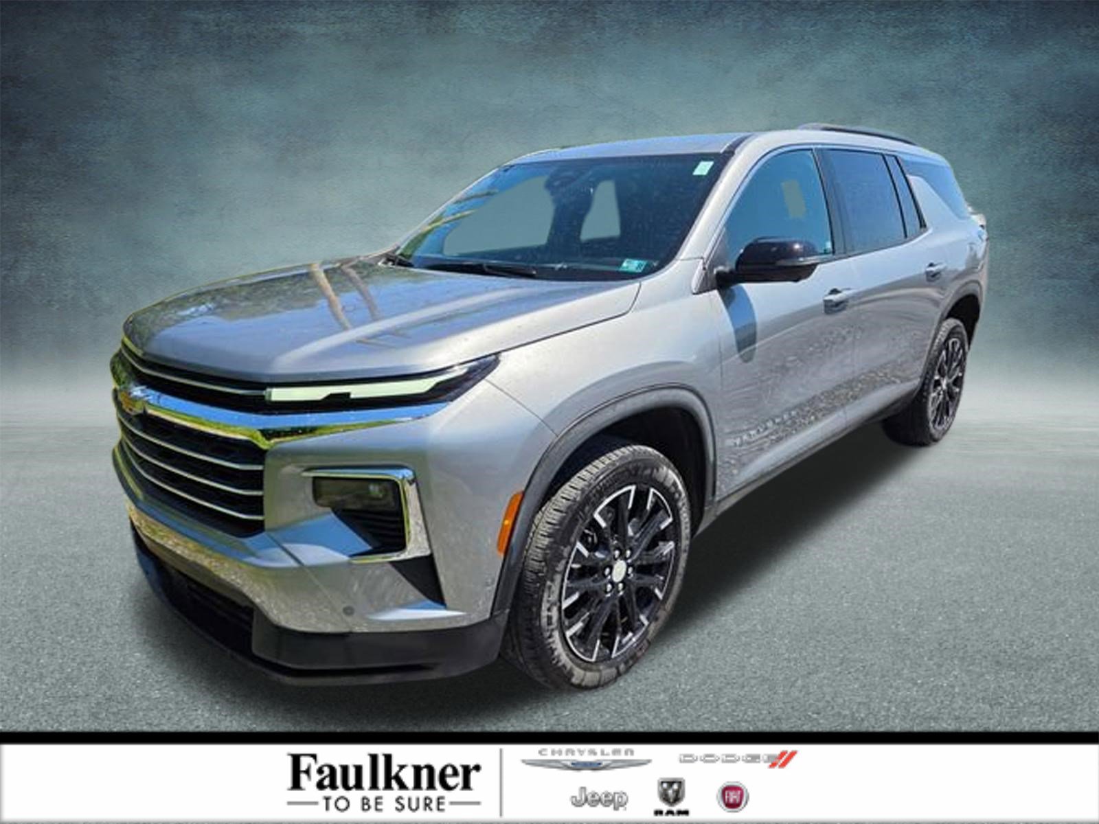 Used 2024 Chevrolet Traverse LT w/ Enhanced Driving Package AWD/4WD image 1