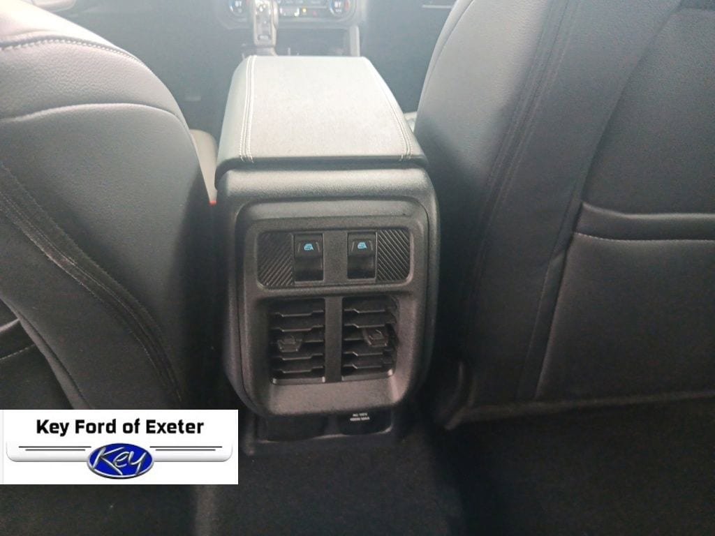 Certified 2025 Ford Bronco Outer Banks w/ Sasquatch Package AWD/4WD image 18