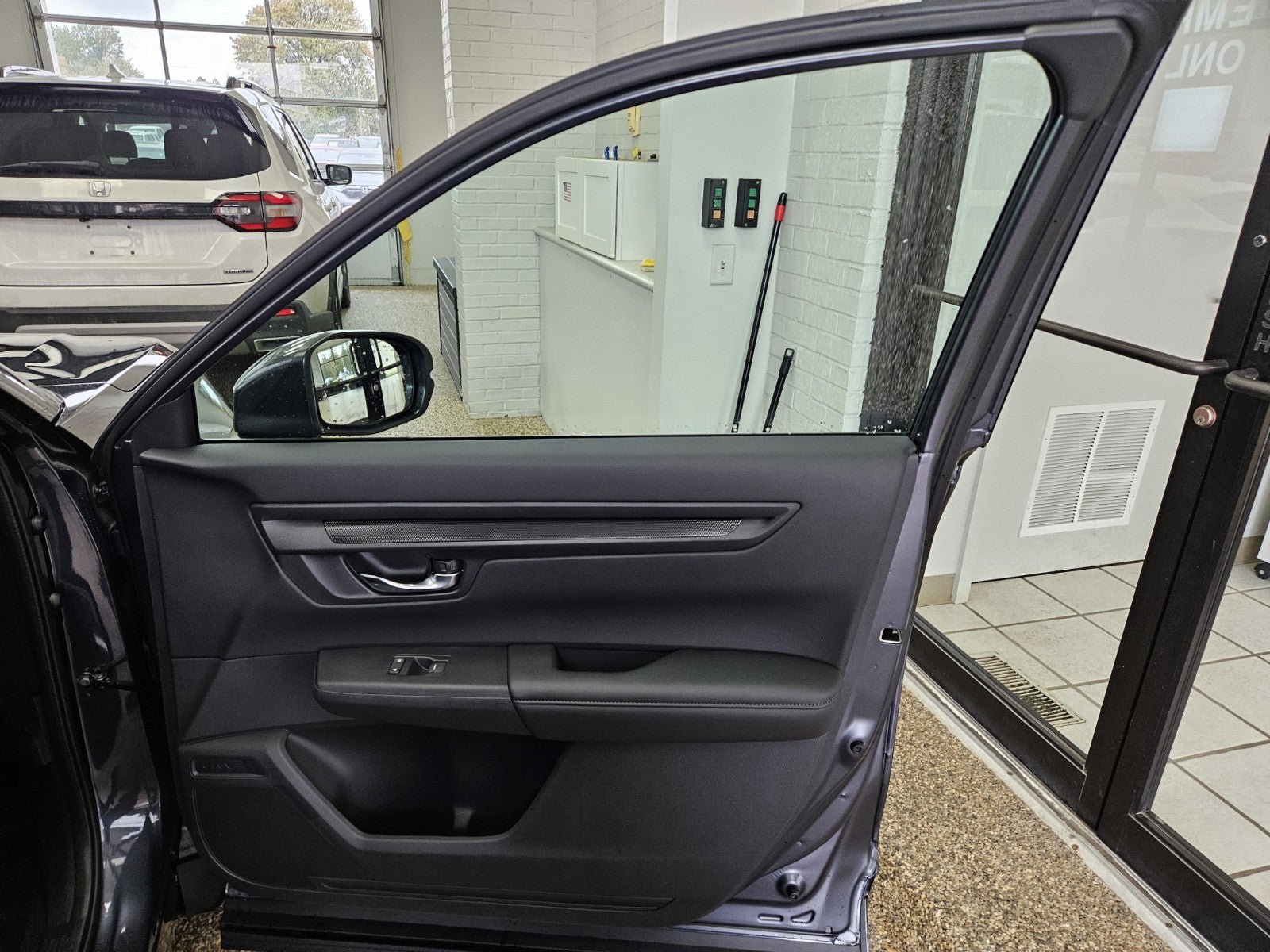 New 2027 Honda CR-V LX image 14
