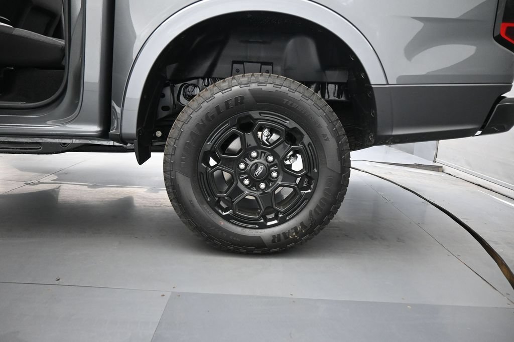 New 2026 Ford Ranger XLT w/ Equipment Group 301A High RWD image 18