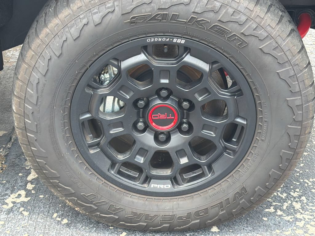 Used 2025 Toyota Tundra TRD Pro AWD/4WD image 12