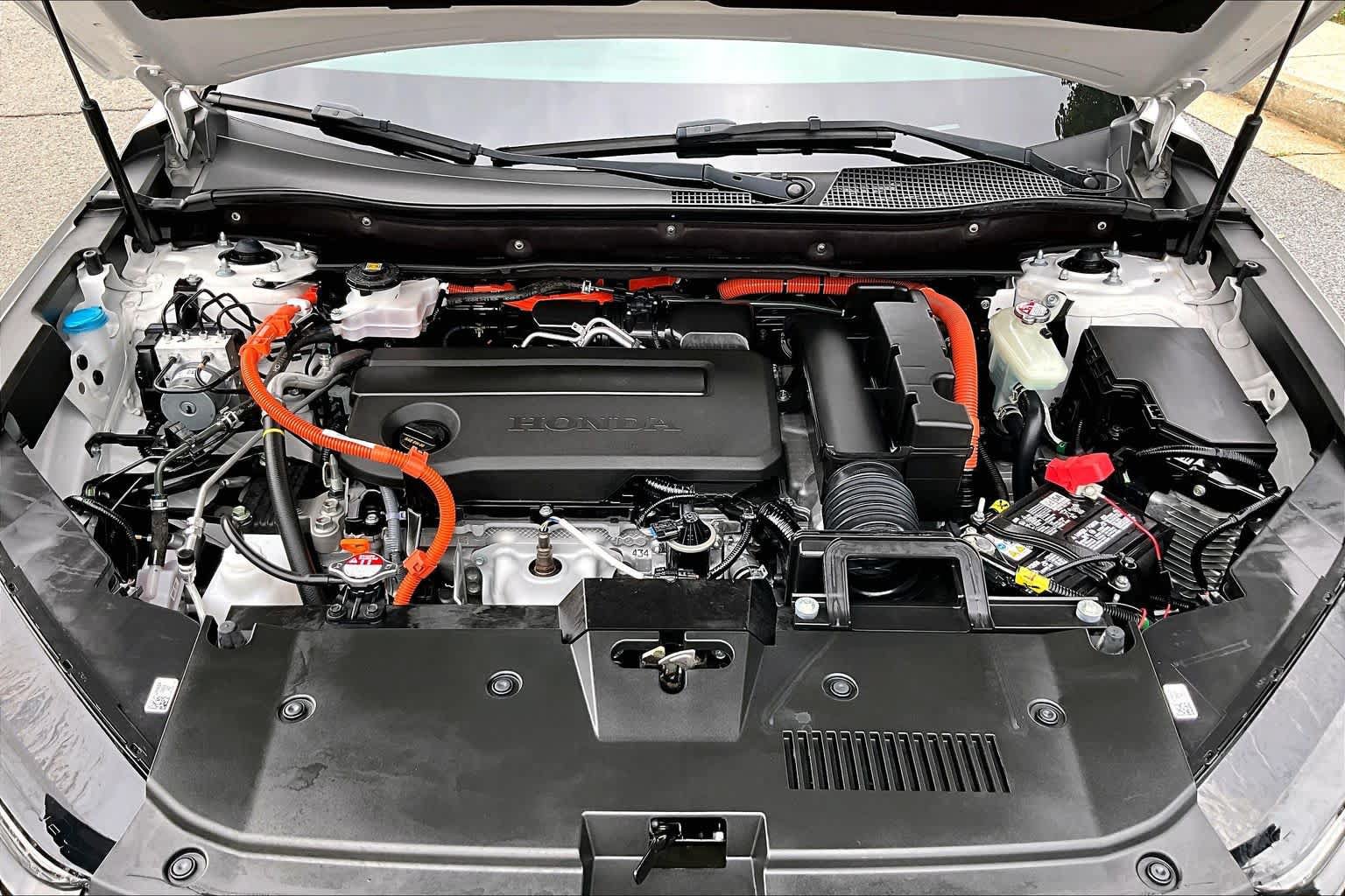 Used 2025 Honda CR-V Sport Touring image 32