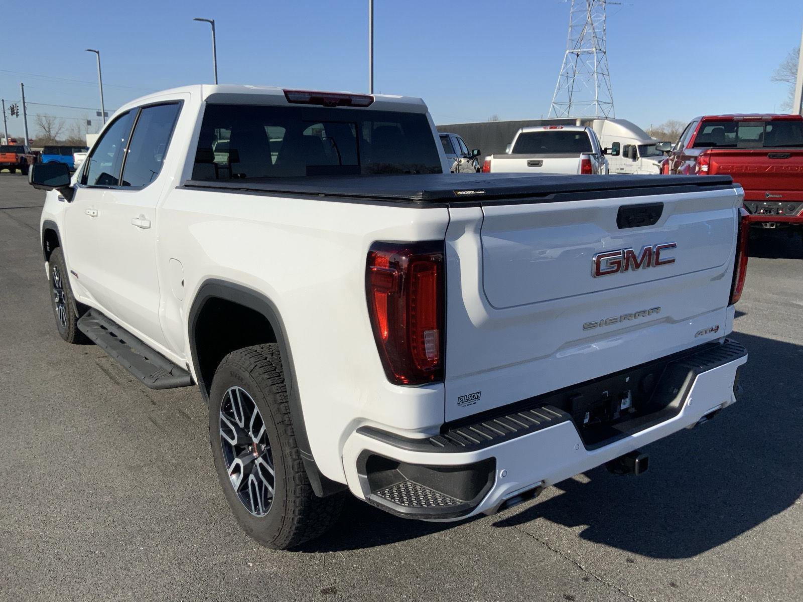 Used 2026 GMC Sierra 1500 AT4 w/ AT4 Premium Package AWD/4WD image 12