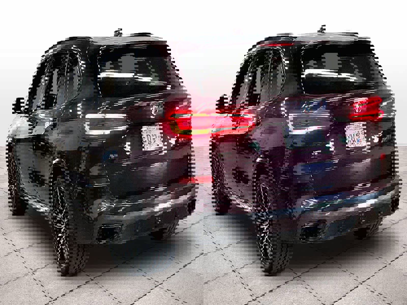 Certified 2023 BMW X5 M50i w/ Executive Package image 13