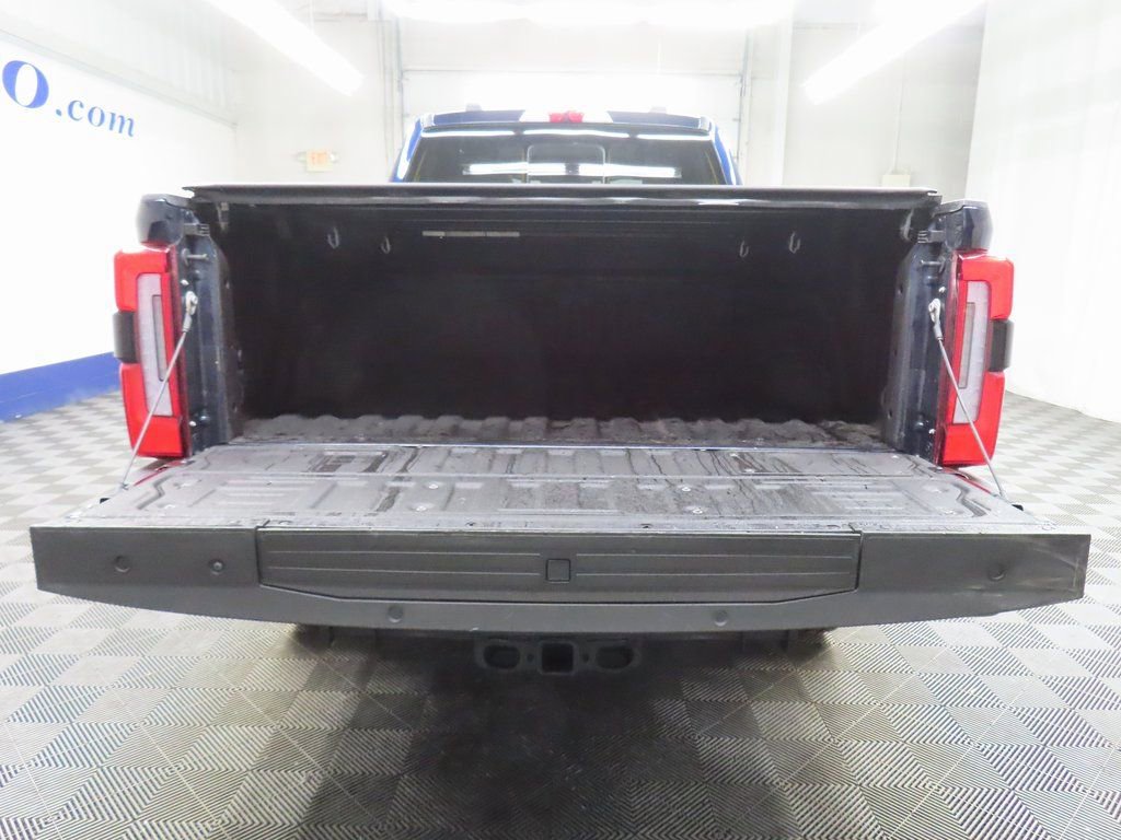 Used 2024 Ford F250 Platinum image 45