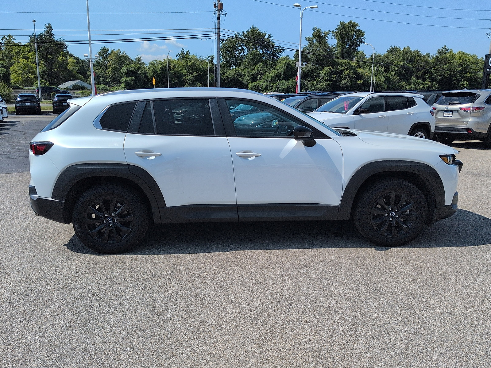 Used 2025 MAZDA CX-50 AWD 2.5 S w/ Premium Package image 2