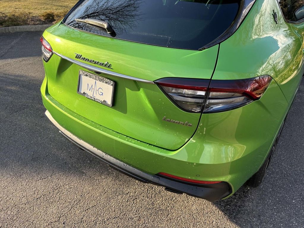 New 2023 Maserati Levante Modena image 20