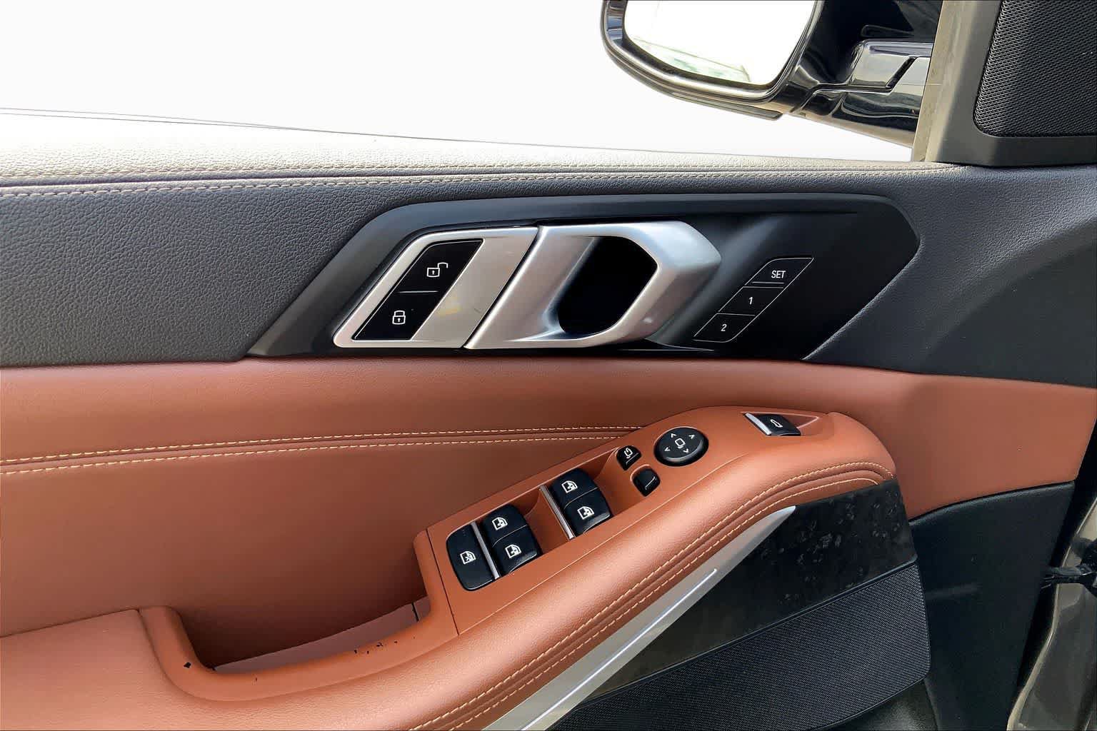 Used 2023 BMW X5 sDrive40i w/ Premium Package RWD image 42