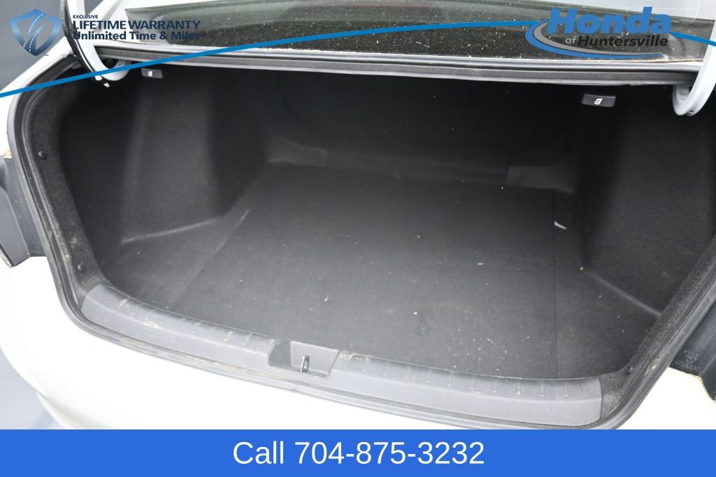 Used 2025 Honda Civic FWD Hybrid Sedan image 10