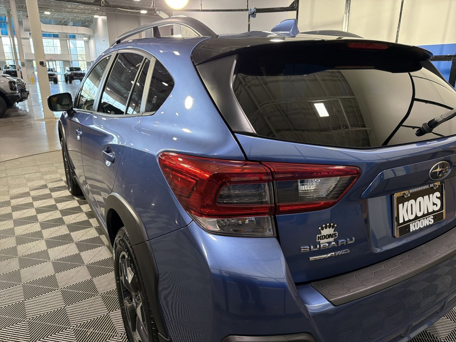 Used 2020 Subaru Crosstrek 2.0i Premium w/ Moonroof Package 2 image 16