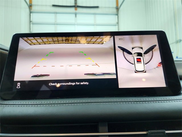 Used 2025 INFINITI QX60 Luxe w/ Black Edition image 32