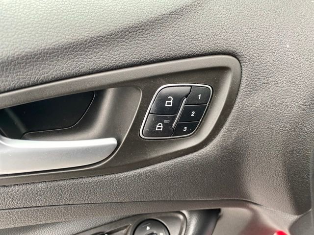Used 2019 Ford Escape Titanium image 16